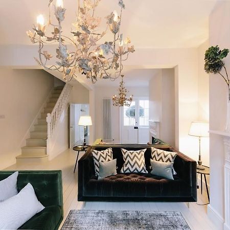 Beautiful House, Cirencester Centre, Parking المظهر الخارجي الصورة