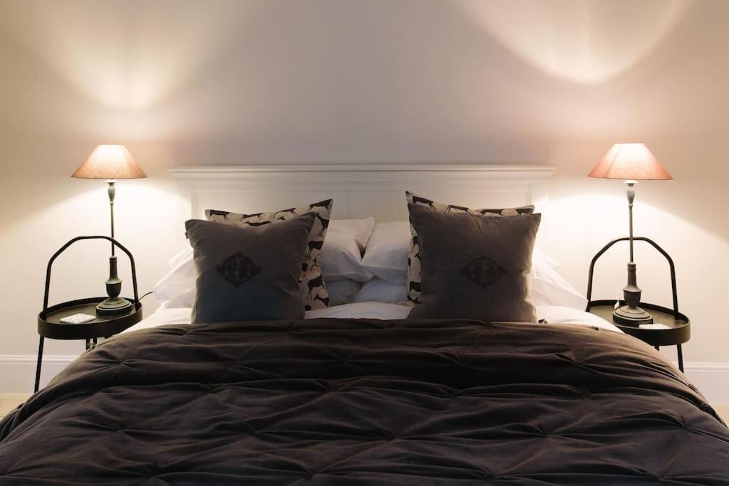 Beautiful House, Cirencester Centre, Parking المظهر الخارجي الصورة